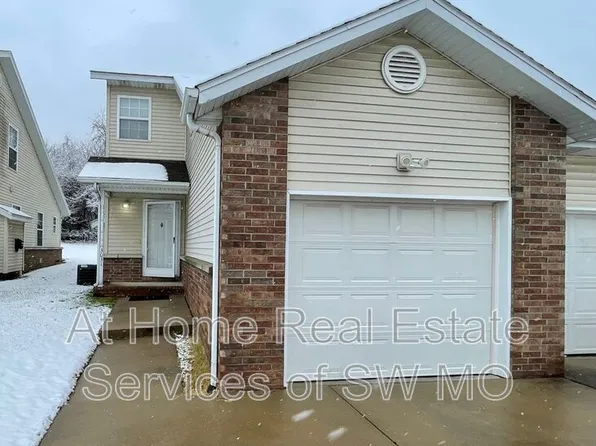 3031 N Fremont Ave, Springfield, MO 65803