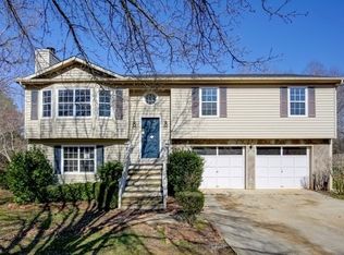 300 Dandelion Ln, Auburn, GA 30011