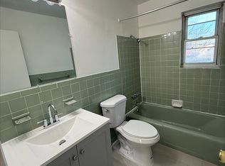 289 Main St APT 14L, Spotswood, NJ 08884
