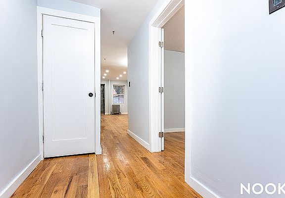 5th image of 83 Ryerson St #1C
