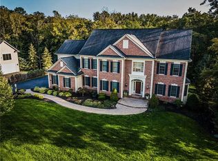 23 Greythorne Hl, Pittsford, NY 14534