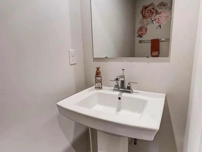 7883 Pinnacle Point Dr — Photo 9