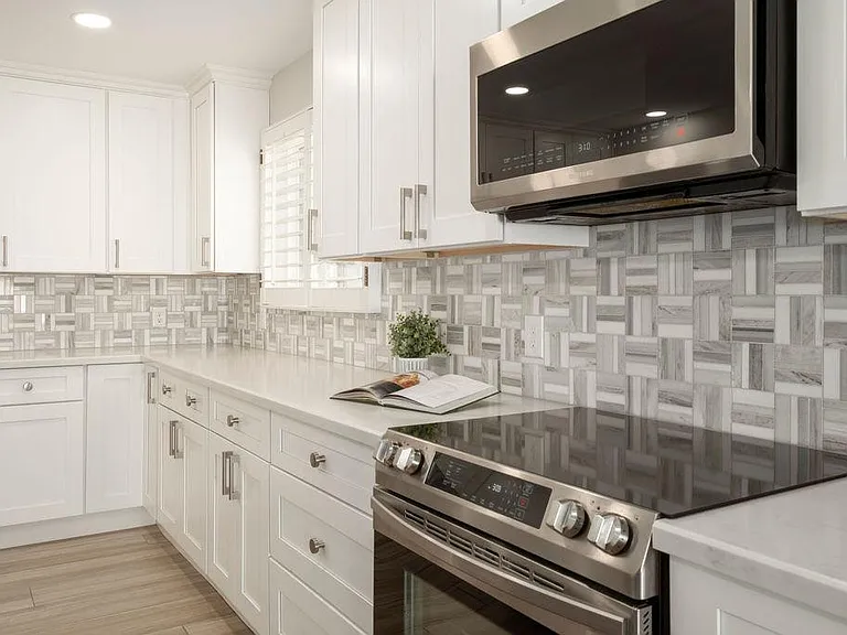 8656 E Solano Dr — Photo 11