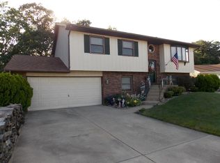 14329 Riskin Rd, Cedar Lake, IN 46303