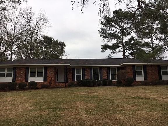 2nd image of 2413 Mack Dr
