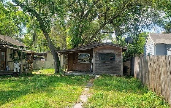 2nd image of 1562 Immokalee St