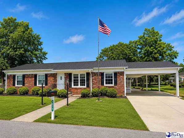 1075 Sullivan St, Turbeville, SC 29162