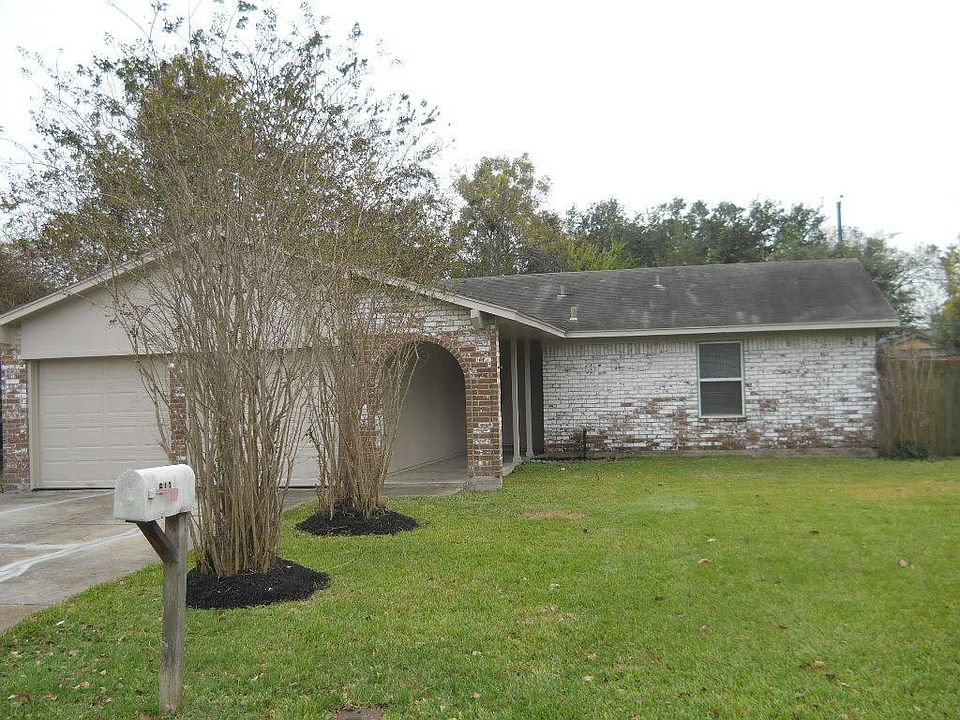 1st image of 613 Northbend Dr