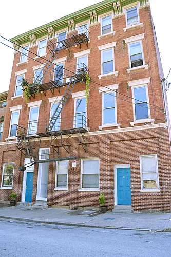 445 W McMicken Ave Photo 1