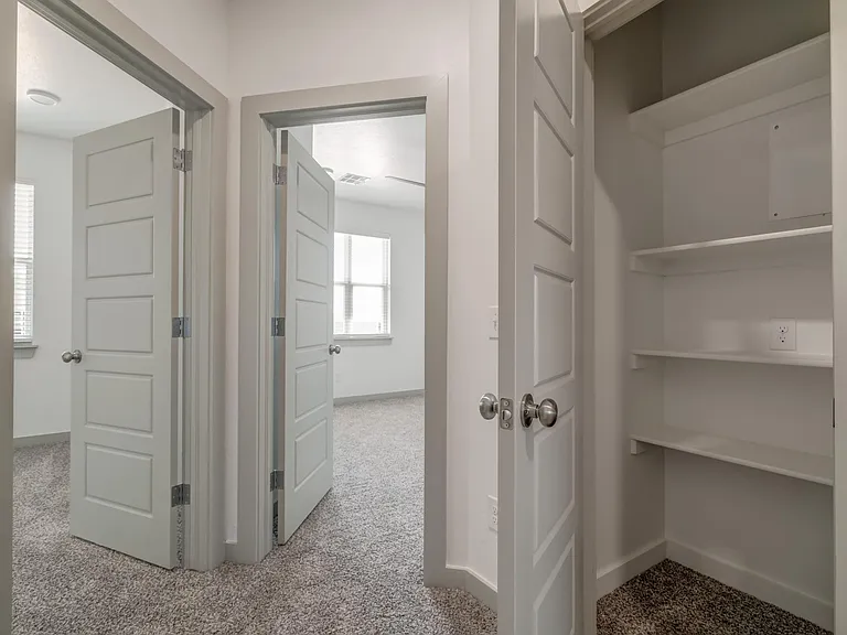 13518 Vinita Dr #13518 — Photo 29
