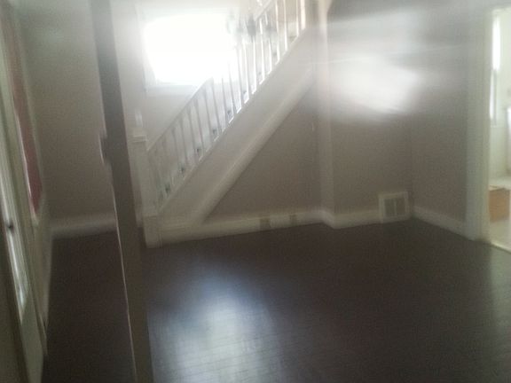 3rd image of 21650 Morris Ave #House