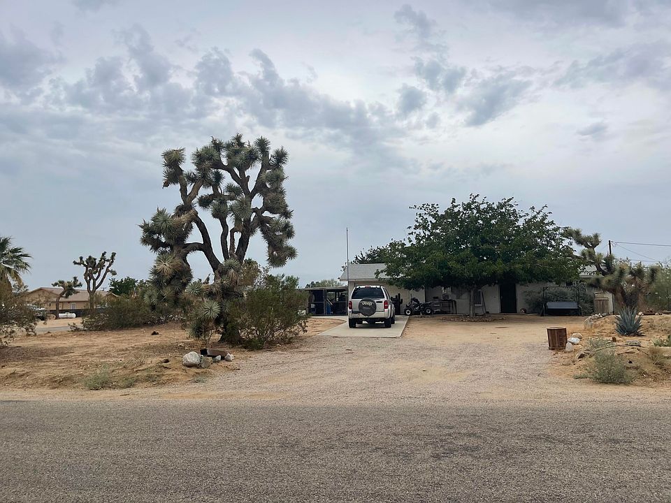 2nd image of 4584 Indio Ave