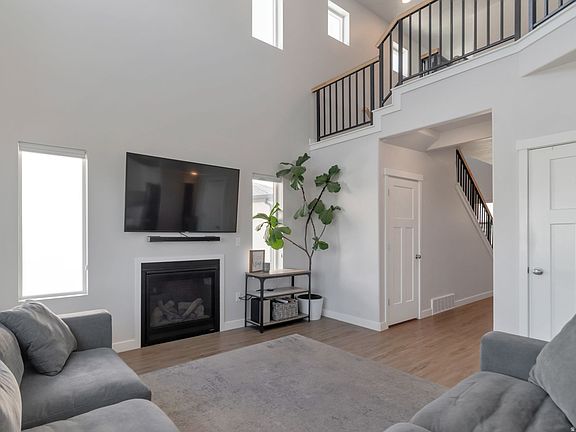 5th image of 15228 S Park Bluff Way