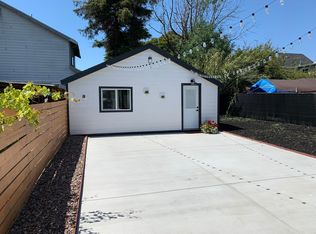 1609 Seminary Ave #B, Oakland, CA 94621