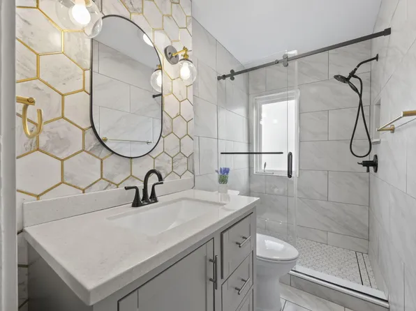 44 W Kossuth St, Columbus, OH 43206