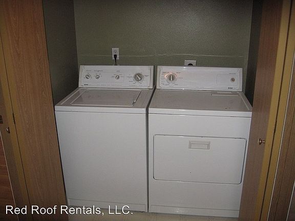 5th image of 22508 45th Ave E