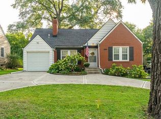 5627 Roe Blvd, Roeland Park, KS 66205