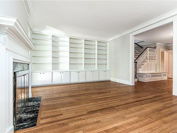 4th image of 117 Grand Blvd #A