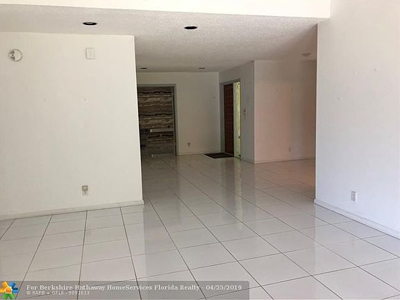House is completely clean , Split bedroom floor plan, Light and brite just needs updates and decorating.