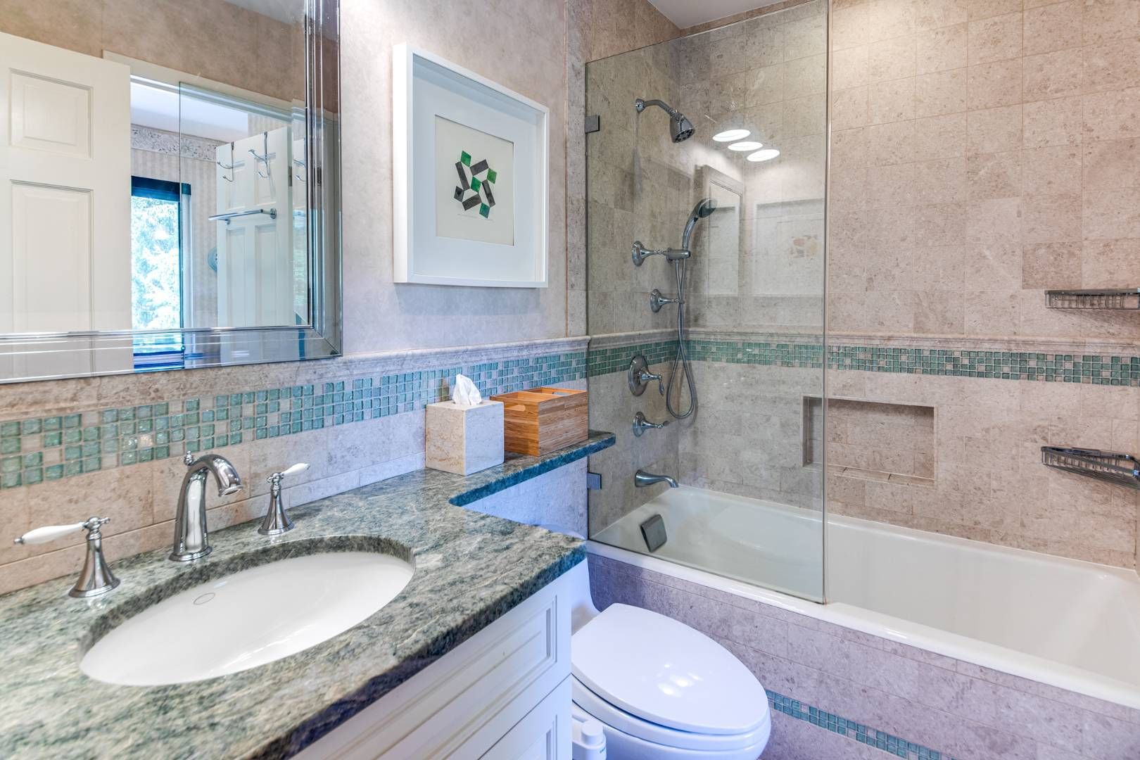  Primary Bath, 2nd Floor