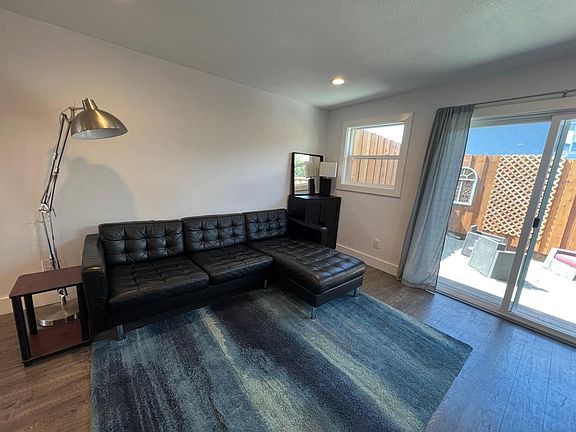 4th image of 168 6th St #B