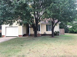 6812 Torrance Ln, Fayetteville, NC 28314