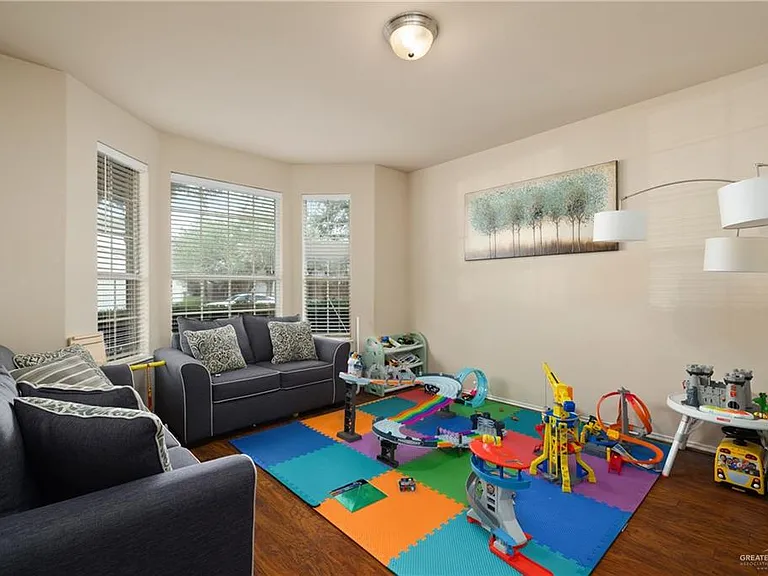 4407 Santa Lydia St — Photo 3