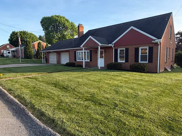 150 Bond St, New Freedom, PA 17349