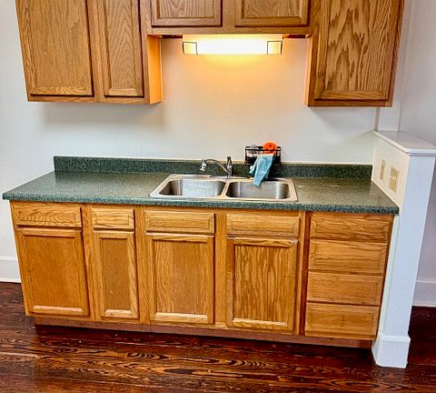 626 E. Middle St, Lower - Kitchen
