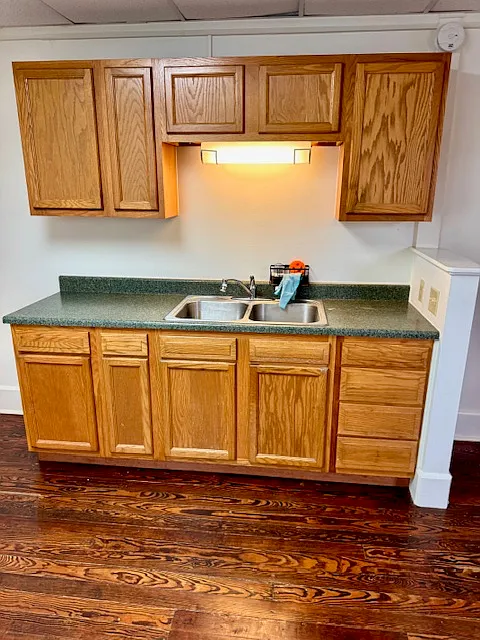 626 E. Middle St, Lower - Kitchen