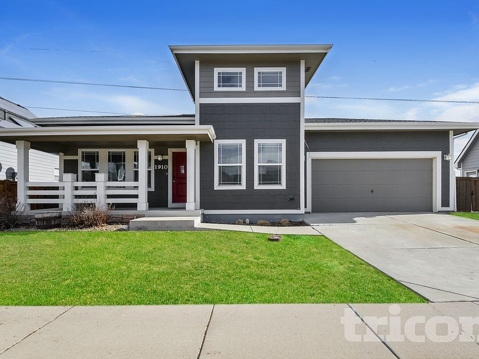 1st image of 1910 Mahogany Way