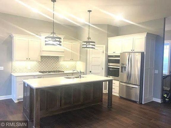 2nd image of 568 173rd Ln NE