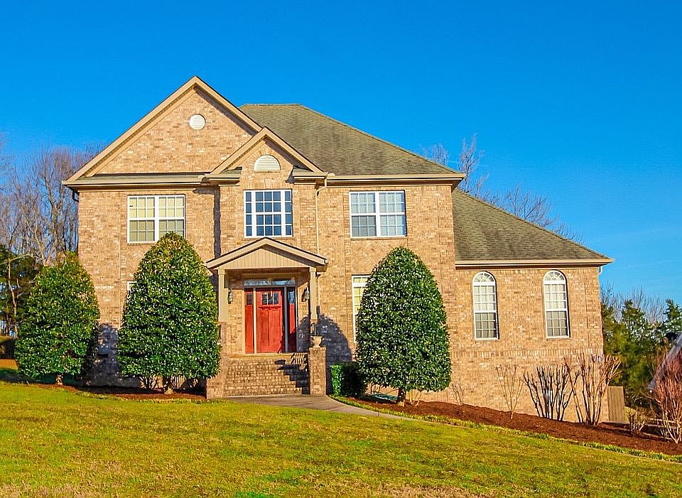 1st image of 1815 Turner Dr