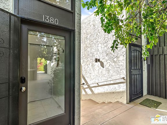 3rd image of 1380 S Camino Real