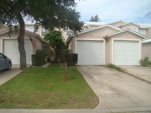 2nd image of 2707 Bay Club Dr