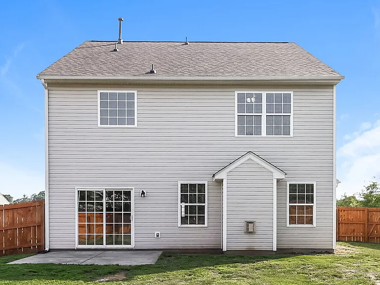 2900 Village Center Dr — Photo 17