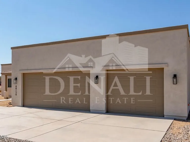 48126 N Coyote Pass Rd — Photo 2