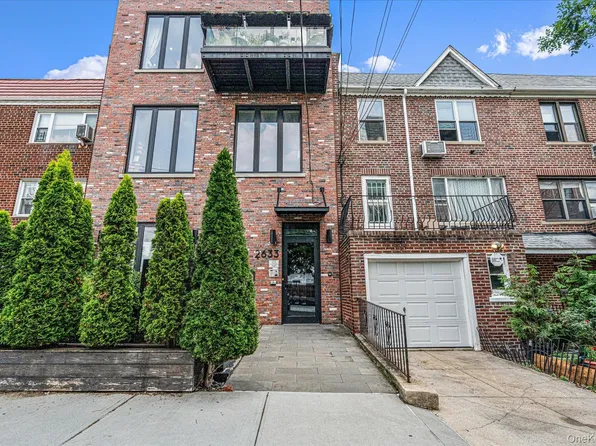 26-33 28th Street #4A, Astoria, NY 11102