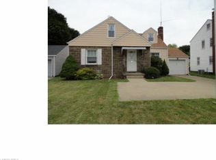 247 Everhard Rd SW, North Canton, OH 44709