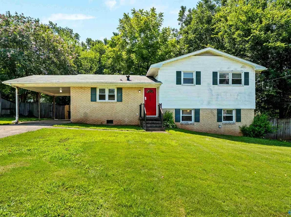 3205 Sweetbriar Rd NW, Huntsville, AL 35810