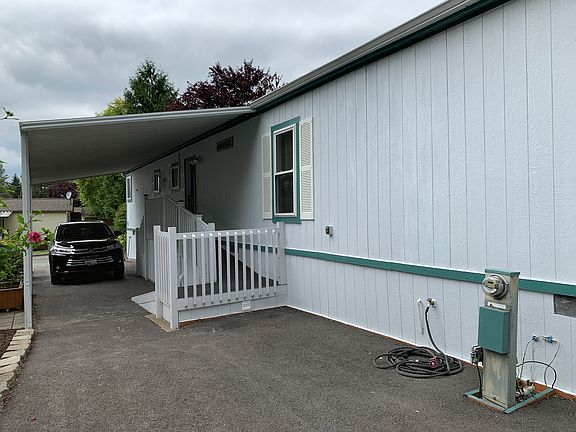 2nd image of 28000 NE 142nd Pl Spc 75