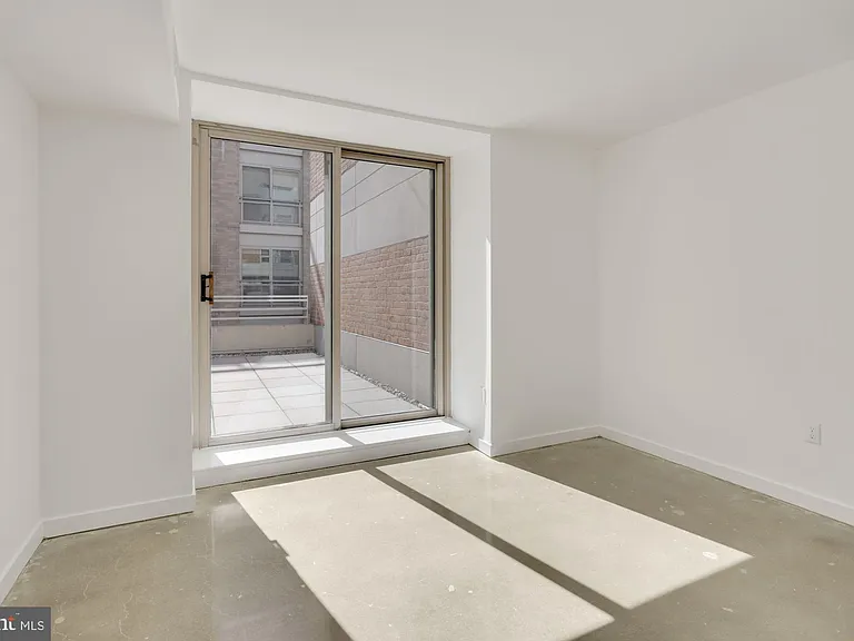 1275 25th St NW #609 — Photo 22
