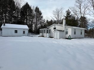236 Fairground Rd, Springfield, VT 05156