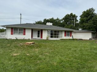 12 Club Ct, Columbia, MO 65201
