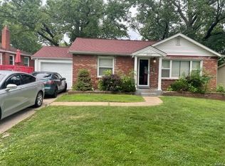 8007 Titus Rd, Saint Louis, MO 63114