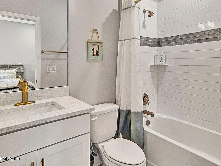 104 Marquesa Cir — Photo 27