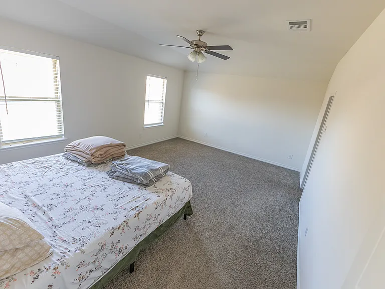 6321 Wales St — Photo 41