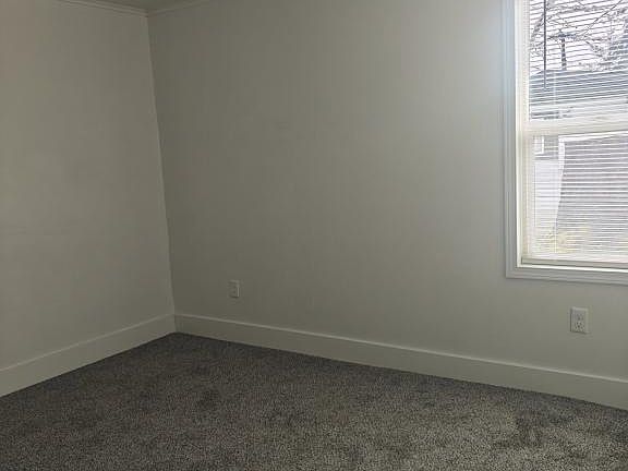 4th image of 35370 Devonshire Ct
