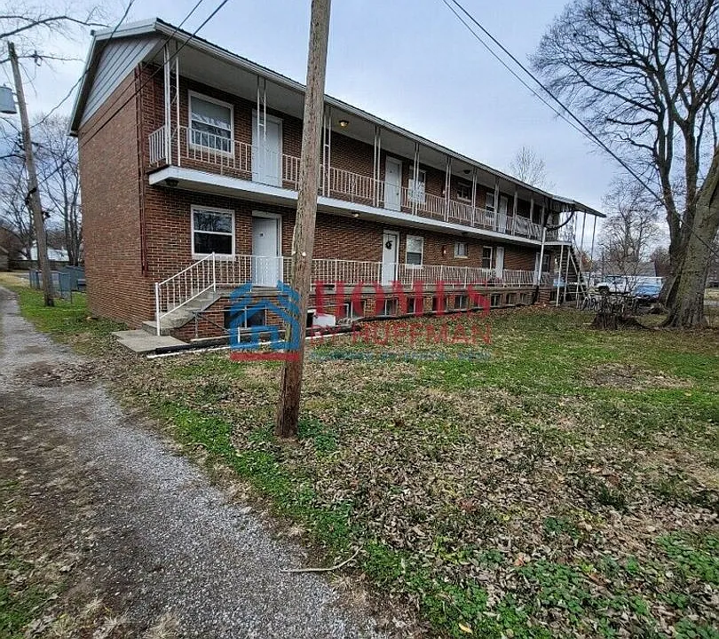 627 Frederick St