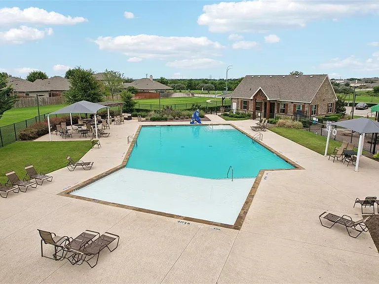 14308 Polo Ranch St — Photo 18